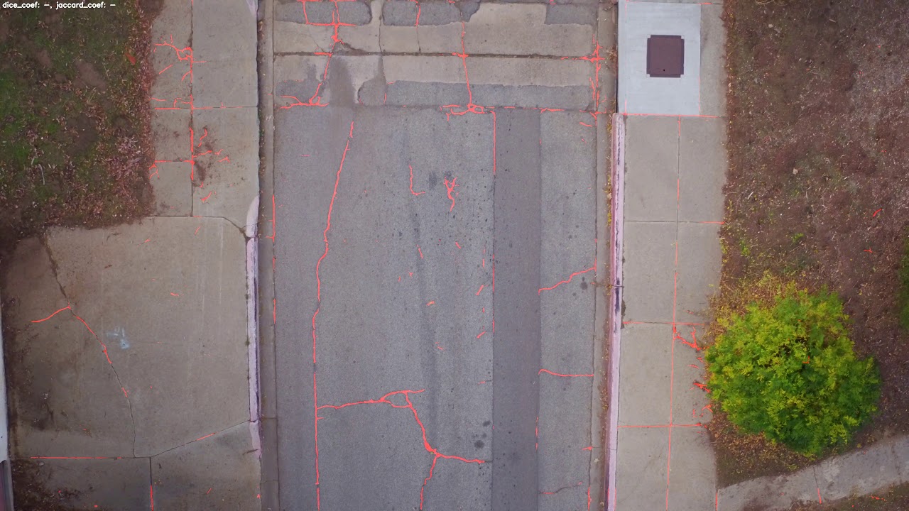 semantic segmentation for road surface crack detection