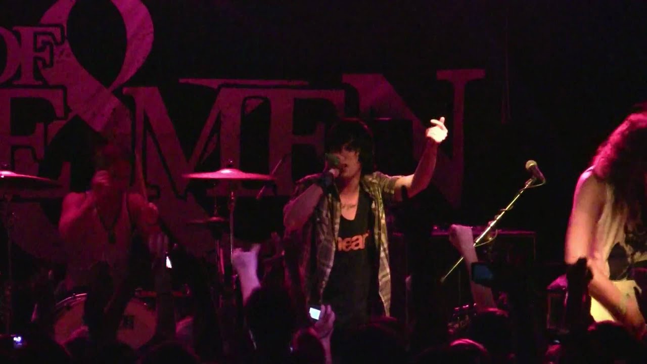 2011.04.09 Sleeping With Sirens - With Ears to See And Eyes to Hear (Live in Chicago, IL)