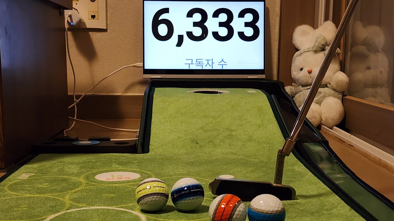 GolfCat Putting ASMR 129🐈