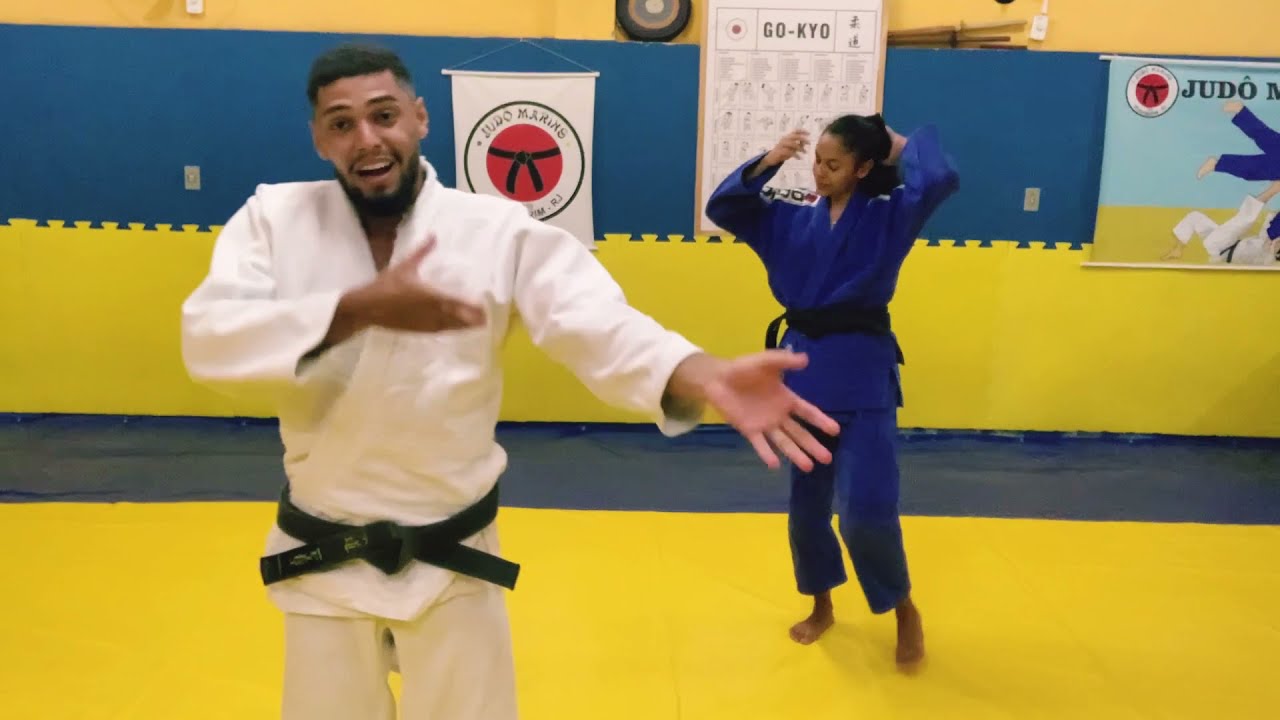 Derrubando de Ude-gaeshi e raspando na Guarda fechada .