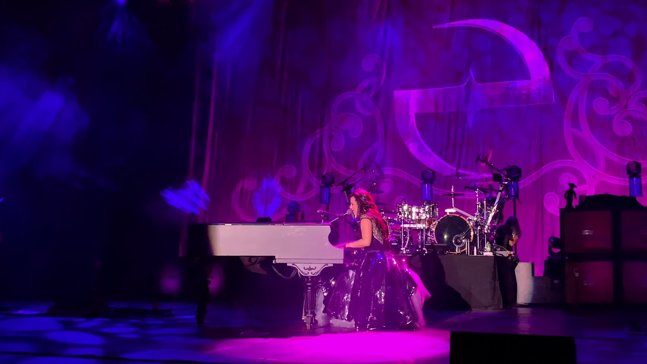 Evanescence - Lost In Paradise [Live @ Arena di Verona 02-09-2019]