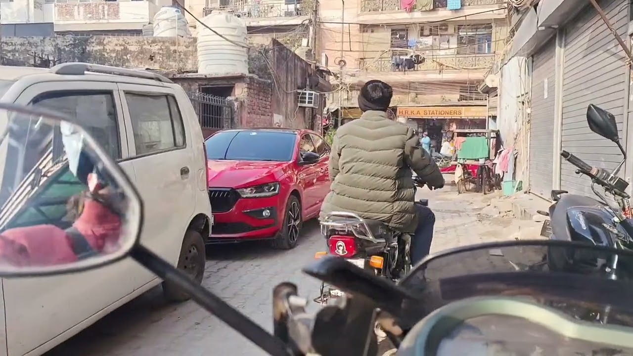एक्सीडेंट होते - होते बाल - बाल बचा  🤯 अशोका एवेन्यू रोड में ऑटो वाले से... 🥺