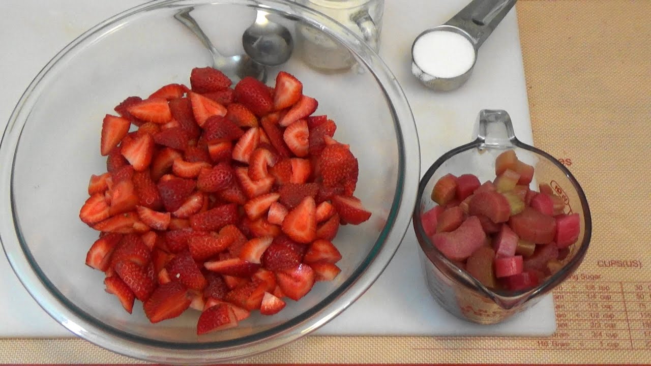 Strawberry Rhubarb Pie Freeze Dried And Reconstituted Ep110