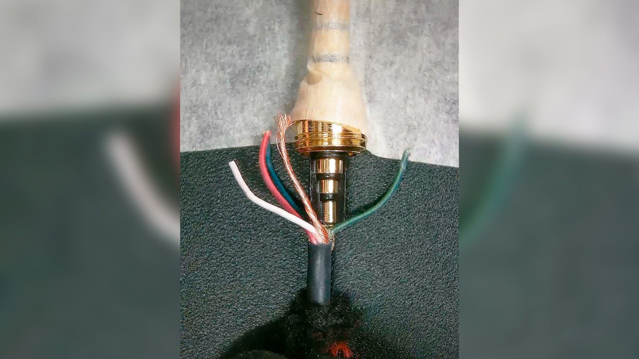 Reparación de plug de audífonos JBL Quantum 100
