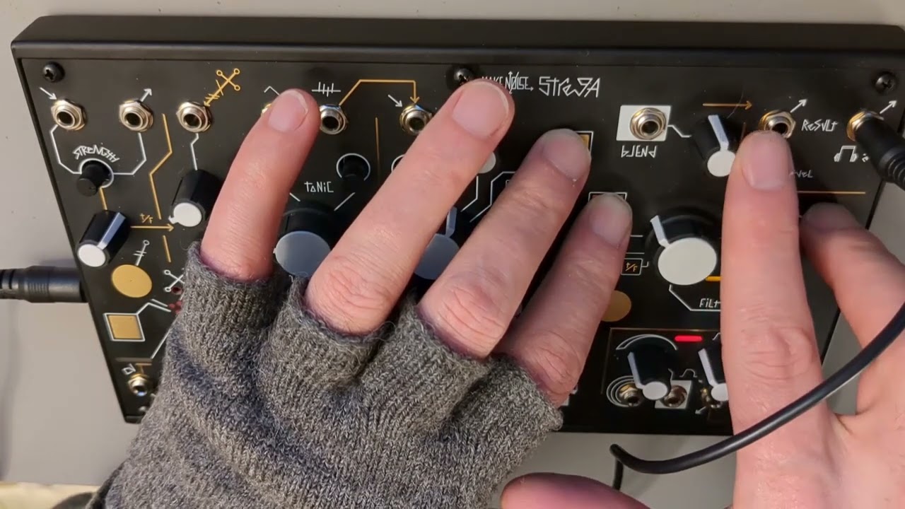 Strega Jam No. 1: 0 cables, all knobs and plates