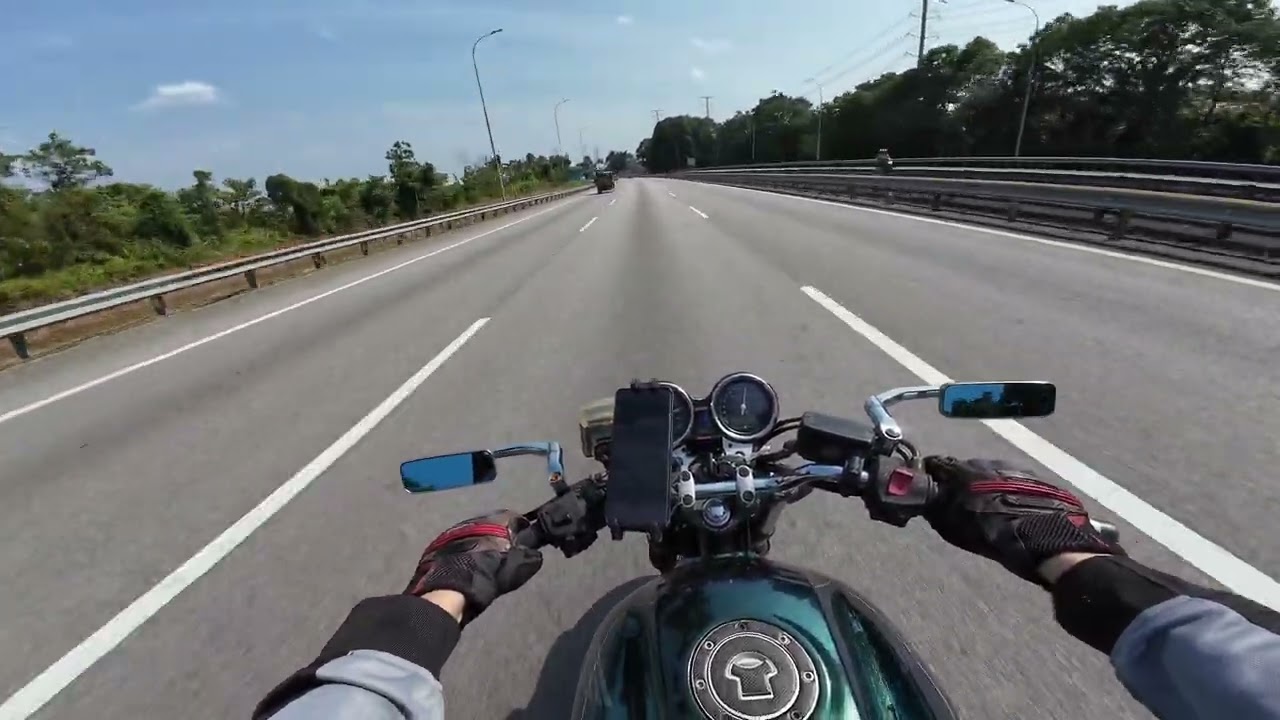 POV : CB400 // 5 mins of non stop VTEC