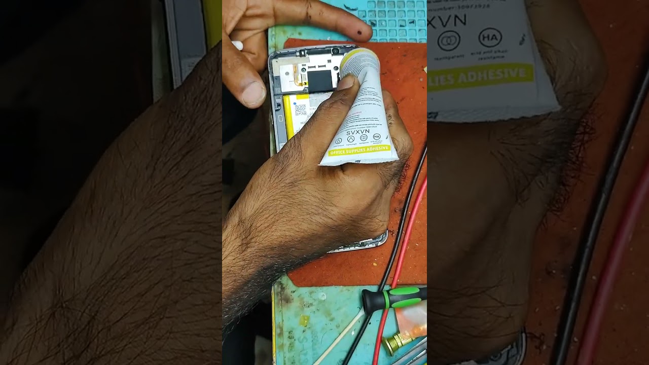 Moto z3 battery change