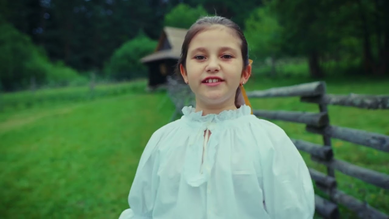 Ondrej Kandráč s rodinou - Aj keď som maličká, drobná ... /Official Music Video 2023/