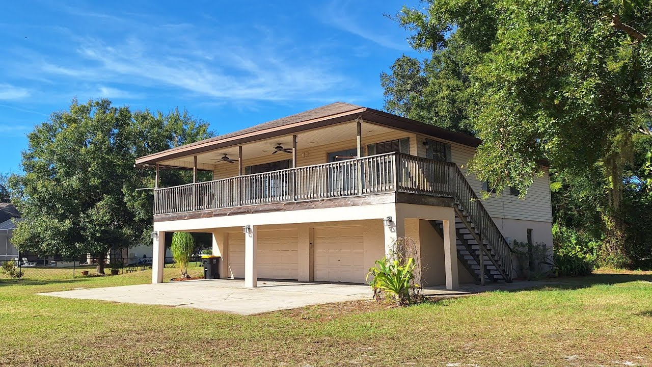 Se Vende Casa 🏡 de 3 Dormitorios 2 Baños con 1.49 Acre de Terreno en Lakeland, Florida 33810