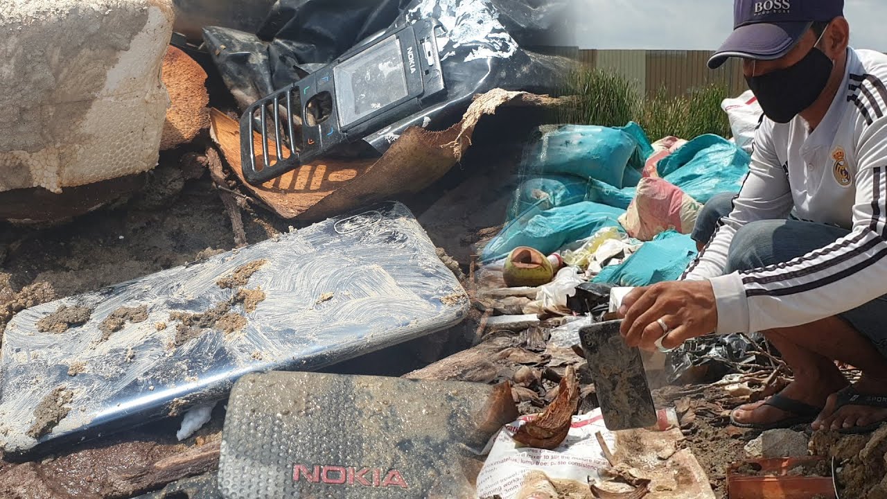 Restoration Samsung A10 Galaxy Smartphone Restoring Abandoned Destroyed Phone, Found A Lot Of Broken