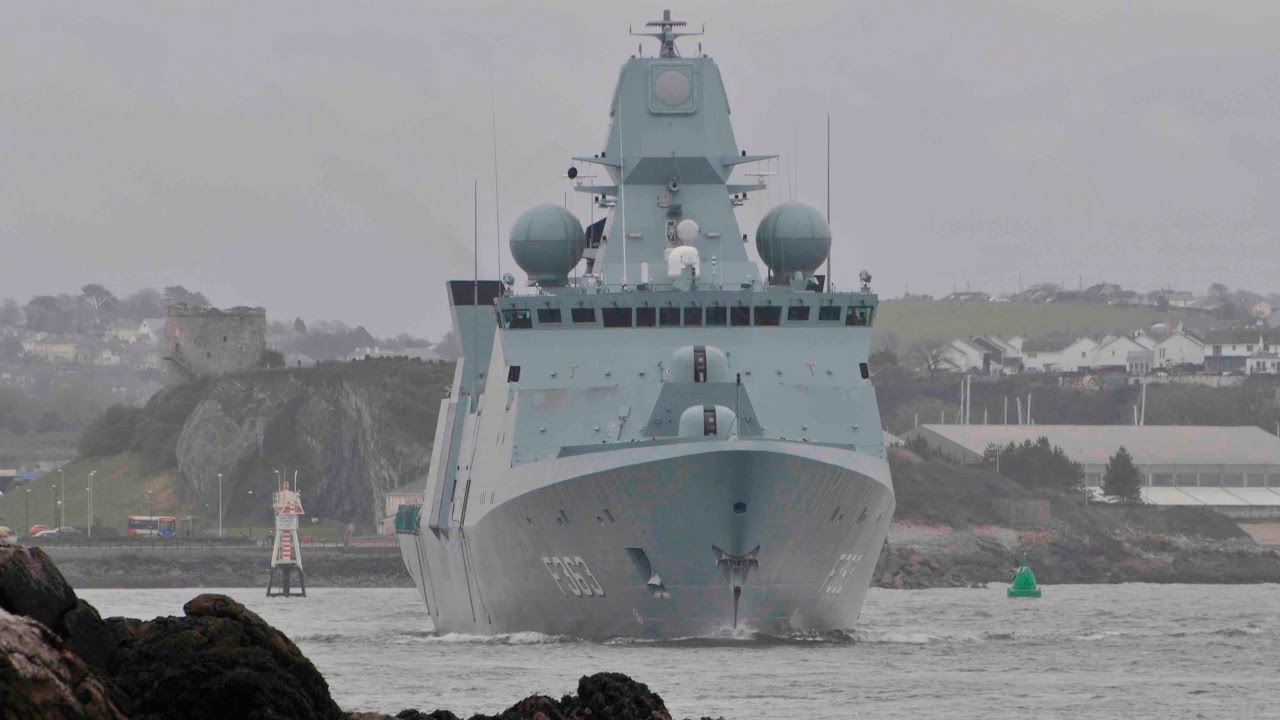 ROYAL DANISH NAVY HDMS NIELS JUEL F363 ENTERS DEVONPORT AT ARTILLERY TOWER - 3rd March 2017