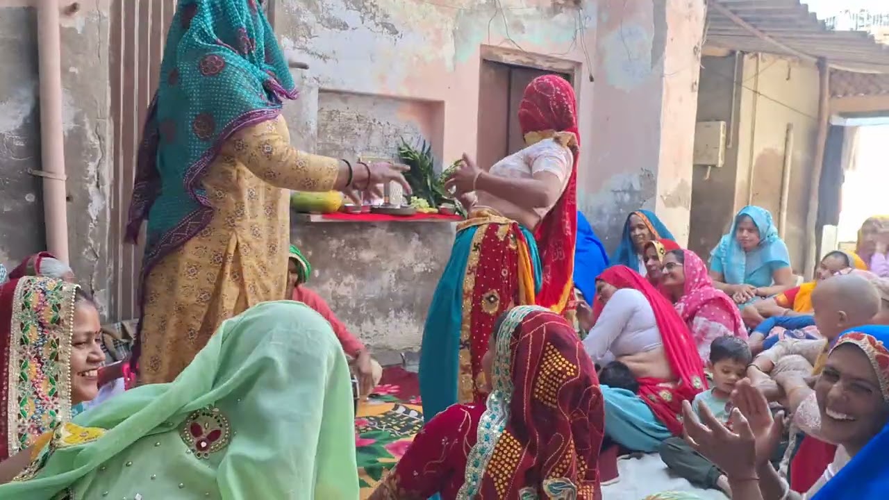 Ahirwal bharawas नहा धोकै न‌ बैठी भगतनी रटै राम तेरी माला💃🏻💃🏻भेष बदल कै कृष्ण आया बनकै मांगन💯💯👌🏻