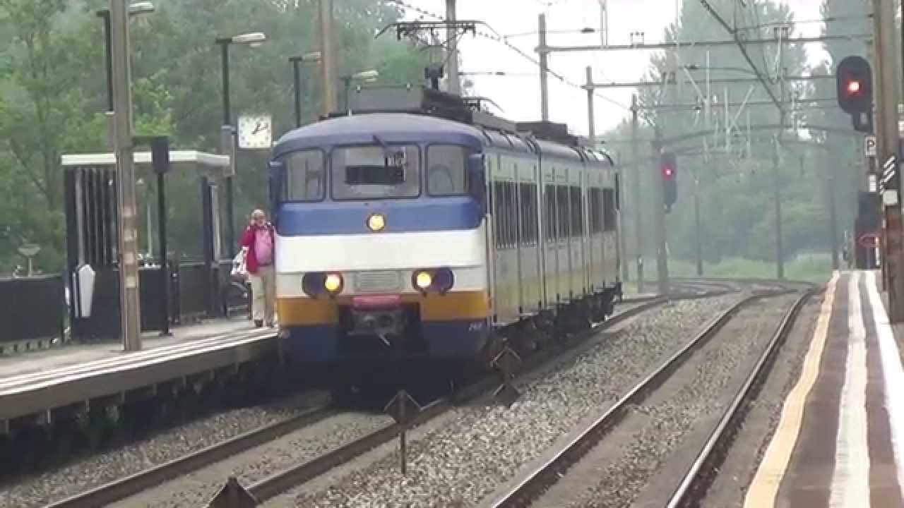 Treinen op station Dordrecht Zuid (11-7-2014)