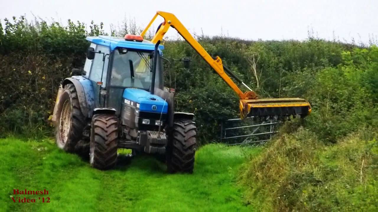 Hedge-Cutting with Ford/NH 7840 in 2012