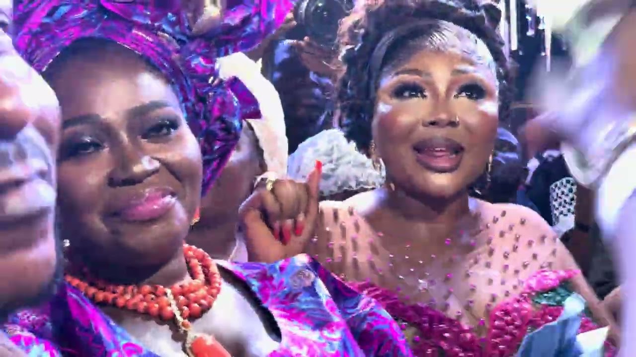 Lagos came out in style for Segun Ogungbe EX, Wunmi for their movie premiere Irẹtẹ (The Reckoning) 
