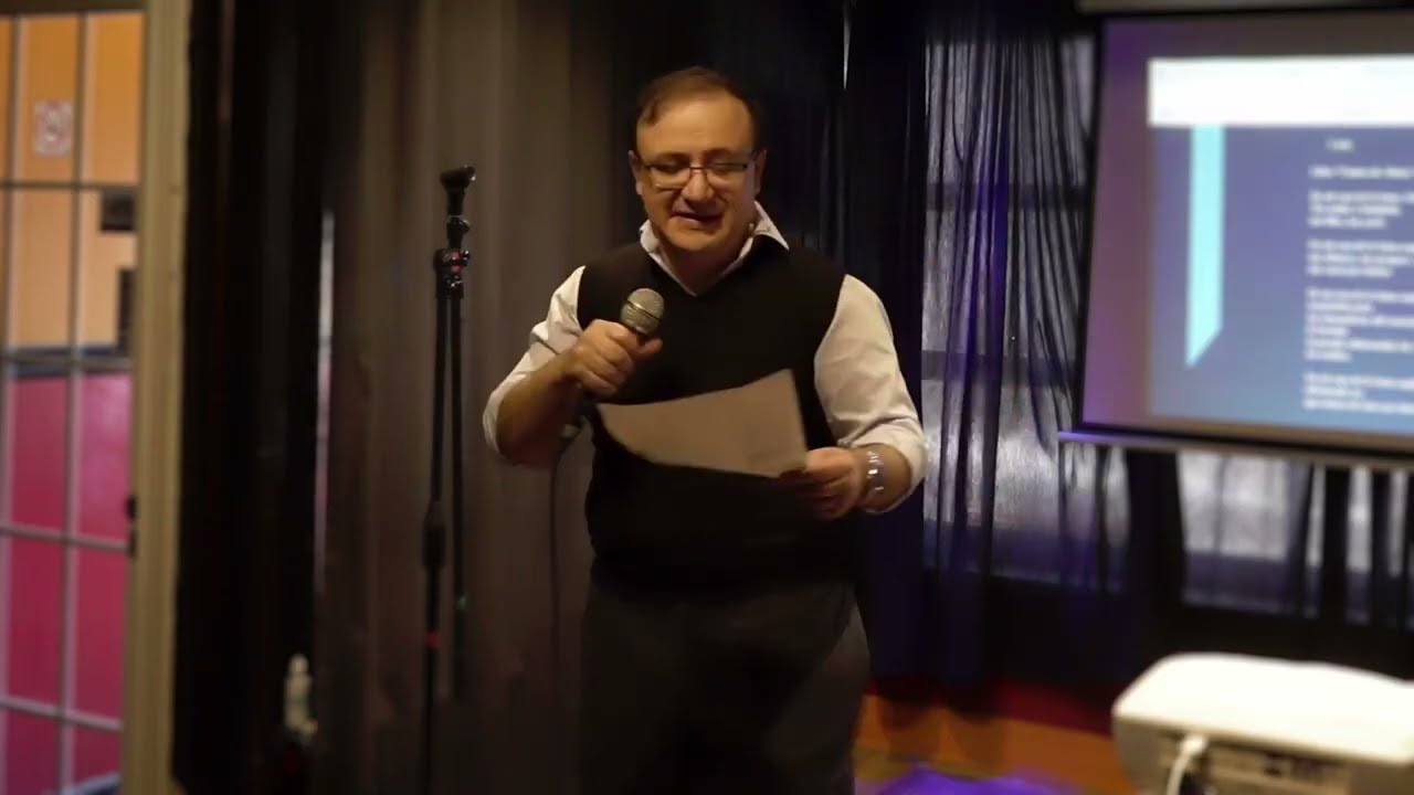 Pedro Restrepo reads poetry at the Voices of Freedom series (March 2024)