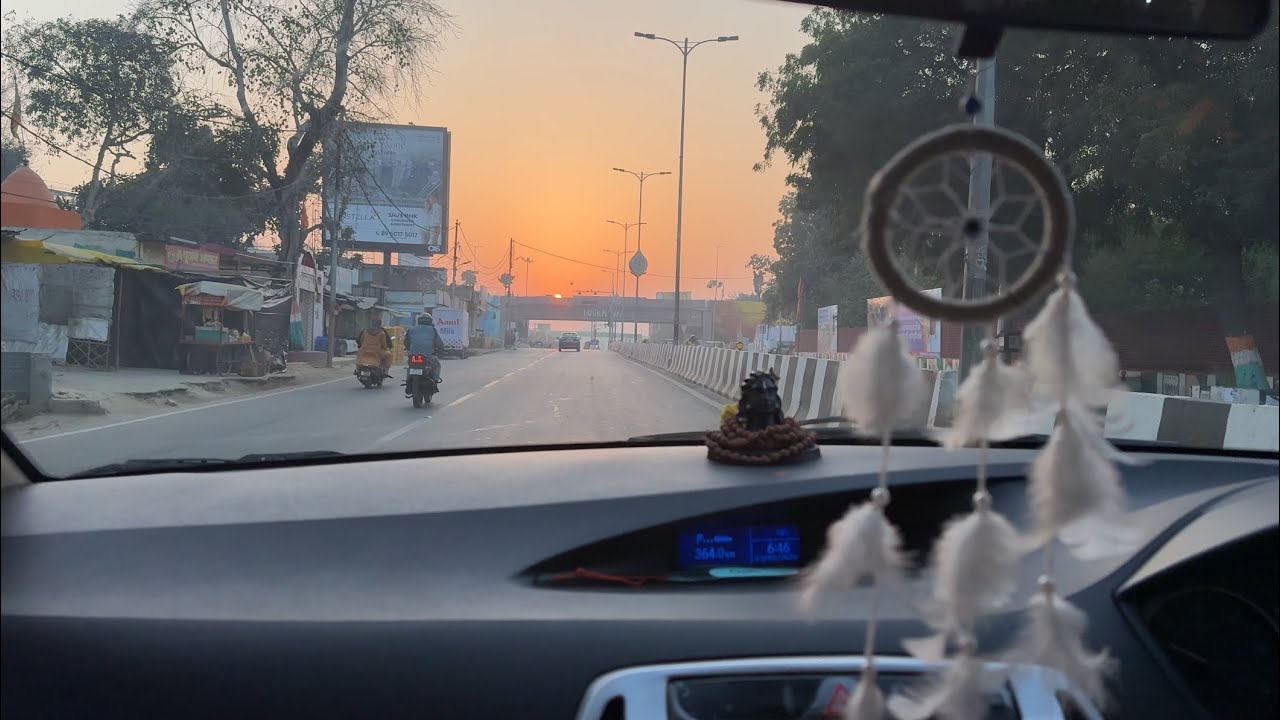 Road Trip to Varanasi with Friends | Full Travel Vlog