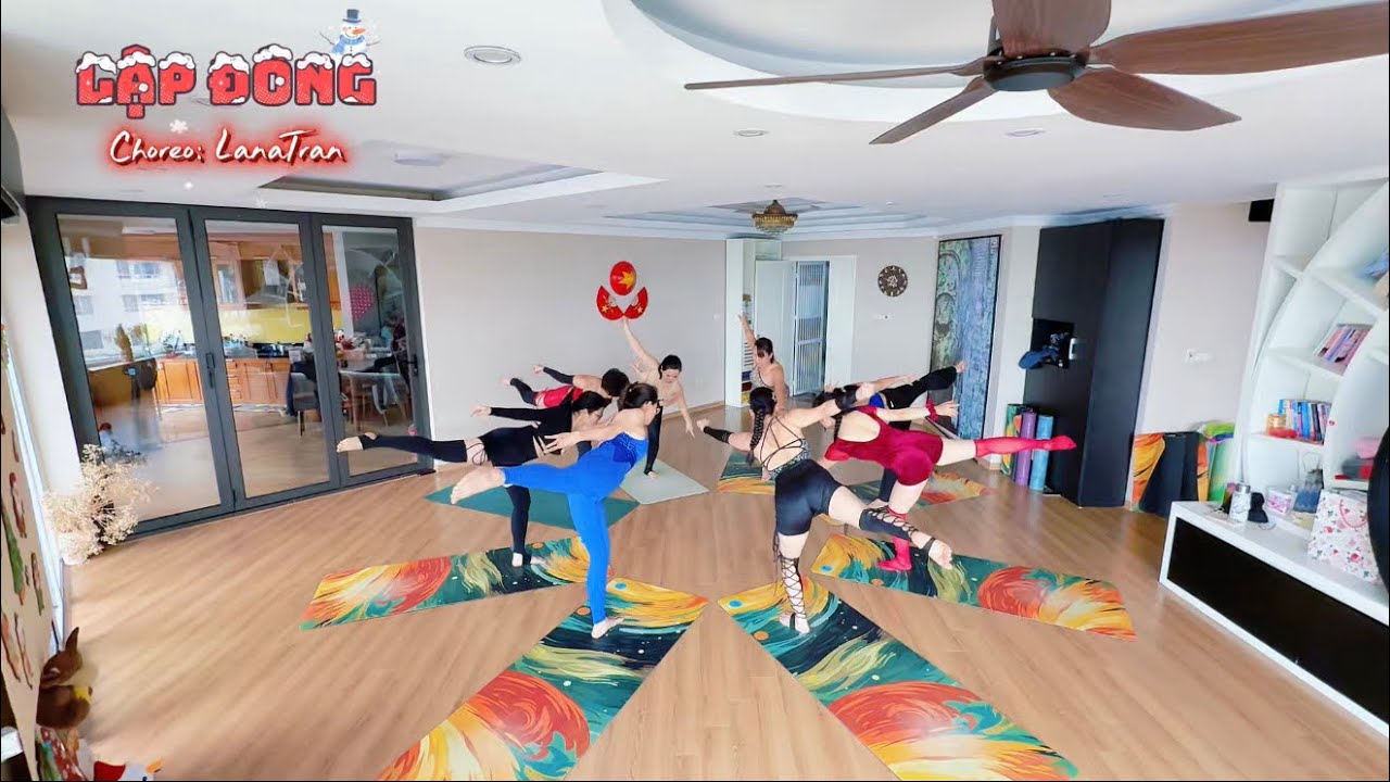 Lập đông - BĐ:#LanaTran - Flowby #bellaflowyoga 