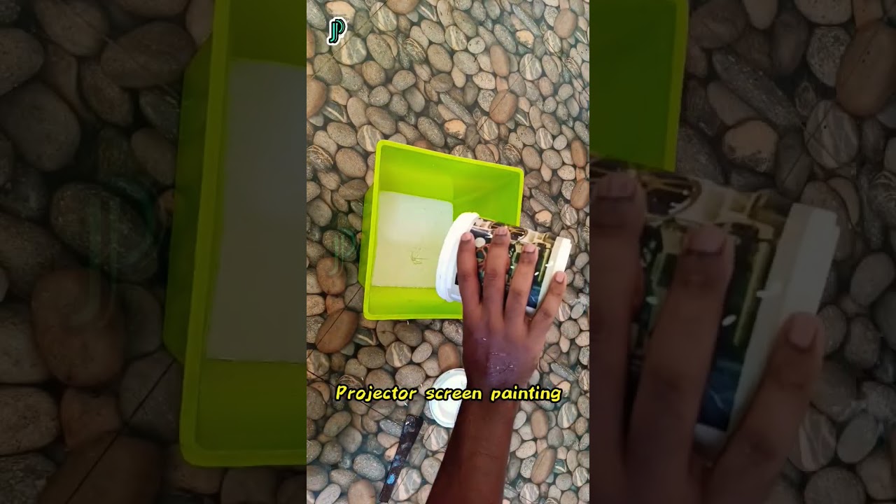 Projector Screen Painting 