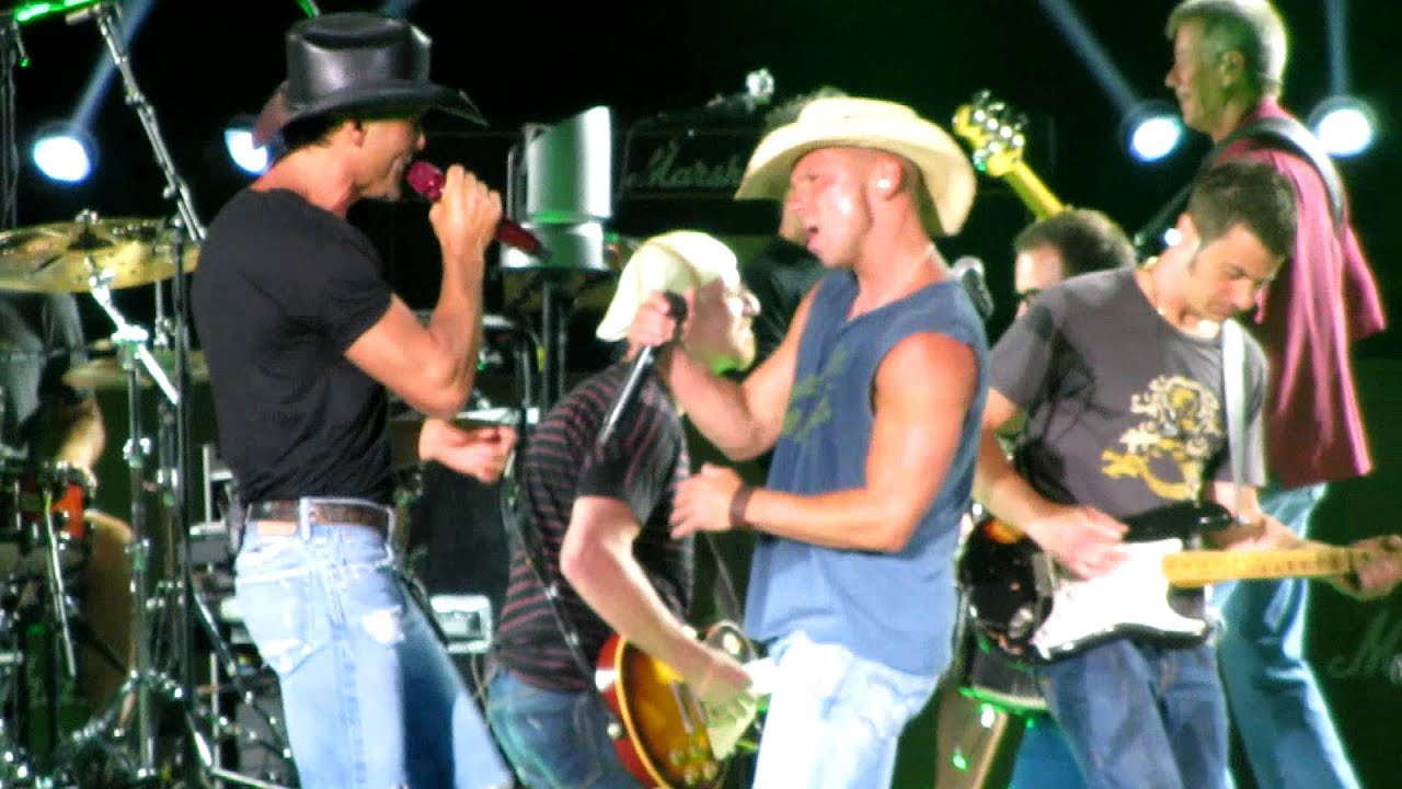 Tim McGraw and Kenny Chesney She Thinks My Tractor's Sexy! Atlanta GA 6-3-12