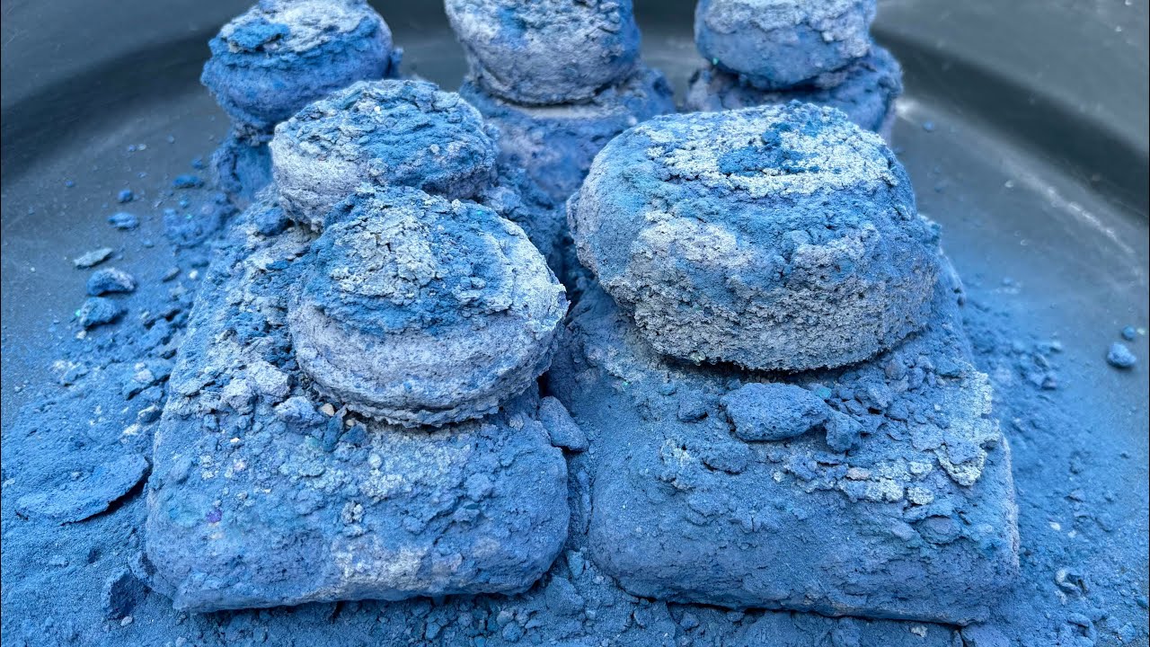 Last of winter dried crumbly gymchalk reforms ❄️ oddlysatisfying ❄️