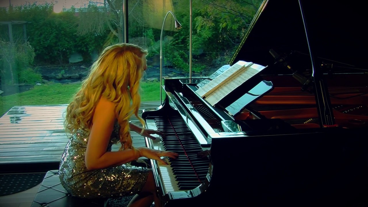 Ennio Morricone-Once upon a time in the west-Piano interpretación by Yasmina Gallardo