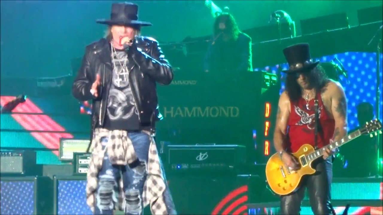 Guns N' Roses - Coma - Los Angeles Dodger Stadium 8-19-16 HD