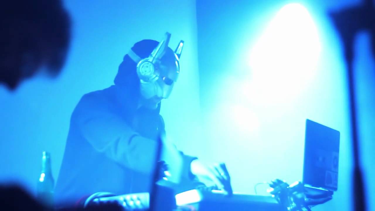 ENDOFLEVELBADDIE E.P LAUNCH