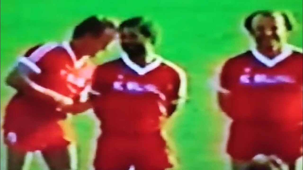 Gerd Müller, Paul Breitner, Sepp Maier und Klaus Stürzenberger beim Fußball