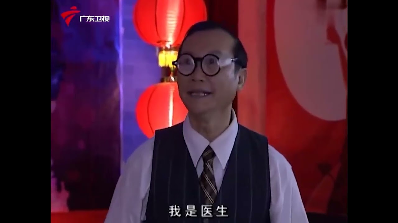 小霞生病被房客赶走，恼羞成怒要传染给所有人【大院房客72家】#粤语 #喜剧 精选
