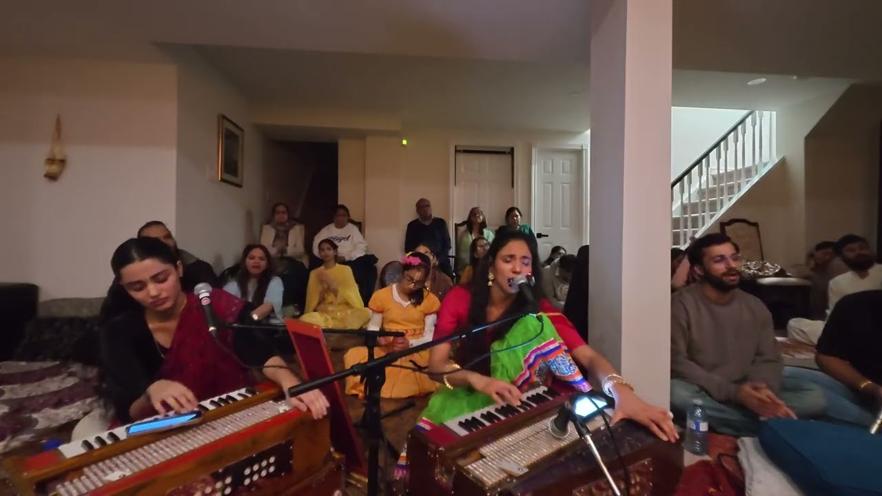 New Year's Eve Kirtan|12.31.2025|E6|Julia, Radhika Dasi, Vishnu Prabhu