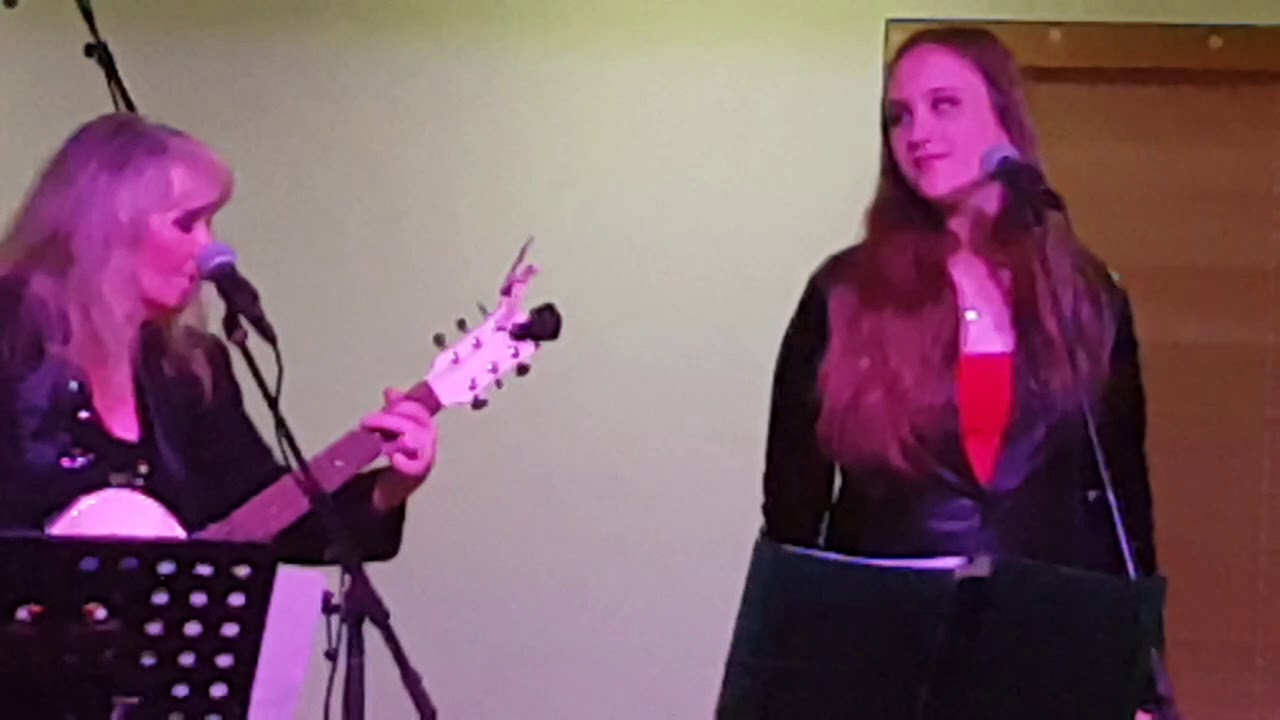 Karen Davy Band at The Scenic Hotel for the 2019 Country Music festival at Paihia.
