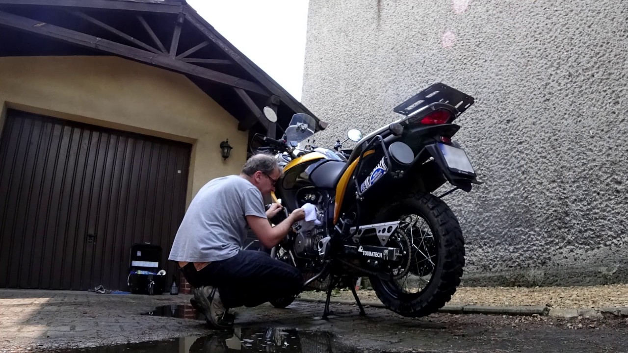 Washing a moto - Honda XL 700 VA Transalp