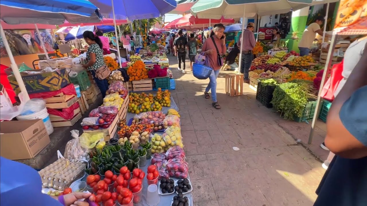 Día de plaza del Todosantos en Putla Villa De Guerrero Oaxaca