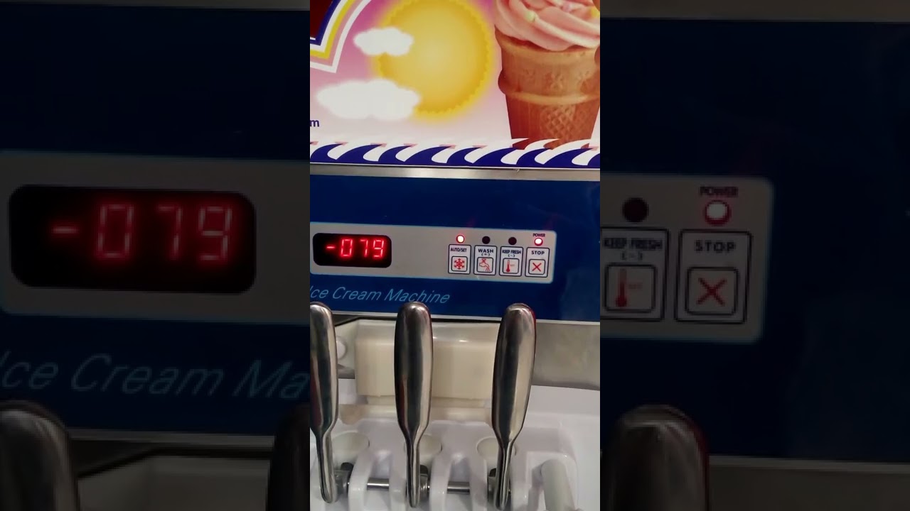 Triomax Mercan Soft Dondurma Makinesi ve Soft Dondurma Yapımı