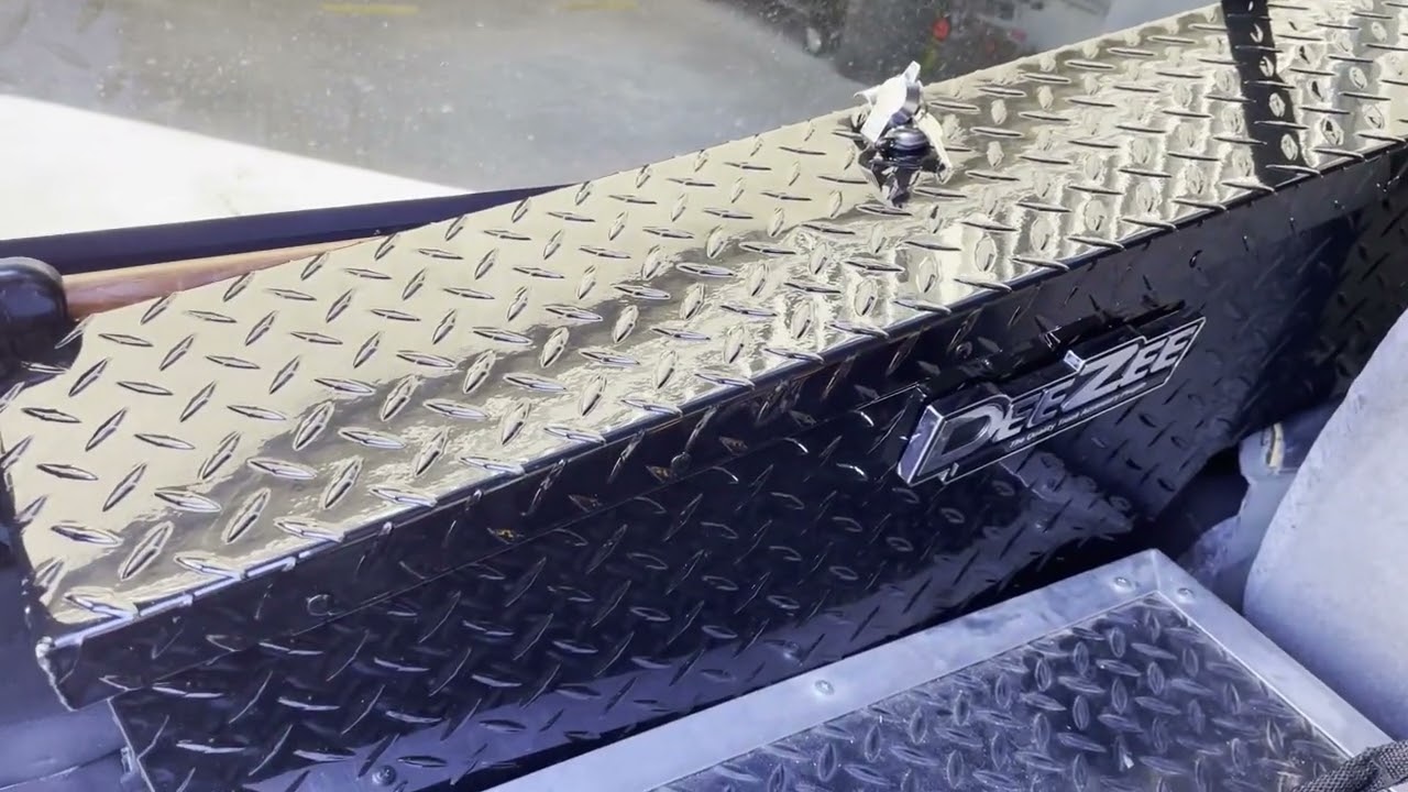 20241025 Wheel Well Toolbox in a Suburban