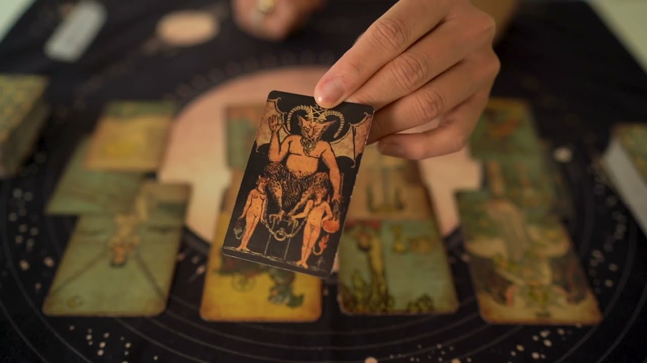 CAPRICORN | WHEN WILL THEY BREAK THE SILENCE | SPECIAL EDITION TAROT READING
