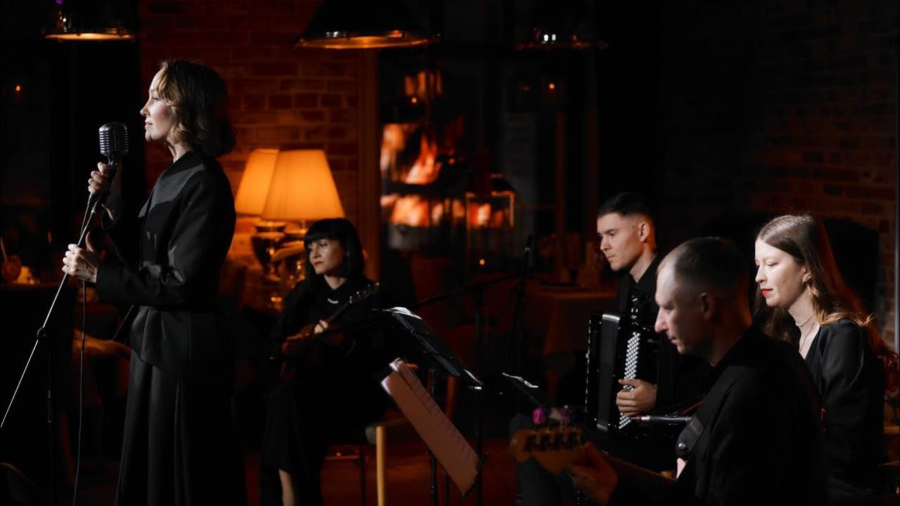 Лилия Валиева и Folk band. Песни из советского новогоднего кино.