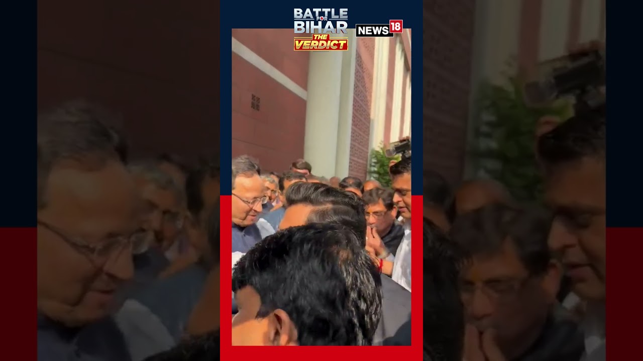 Bihar Verdict | Celebrations Erupt At BJP's Delhi HQ After NDA's Landslide Victory On Bihar | N18S