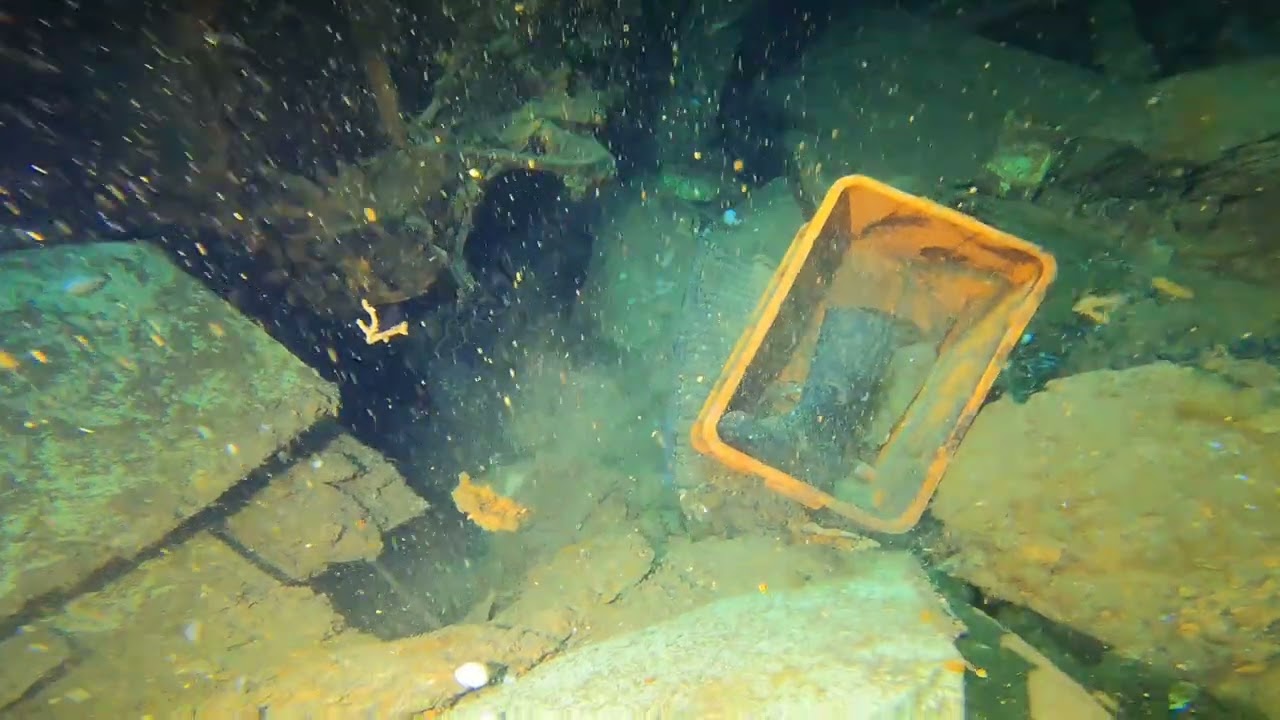 Day 6 Zenobia Engine1 Room May 24 @tonywarner8728