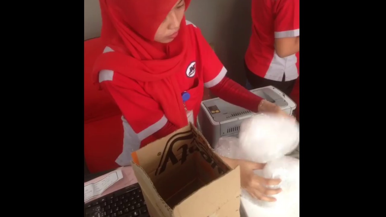 Pengiriman barang lewat jne dengan bubble pack part 1