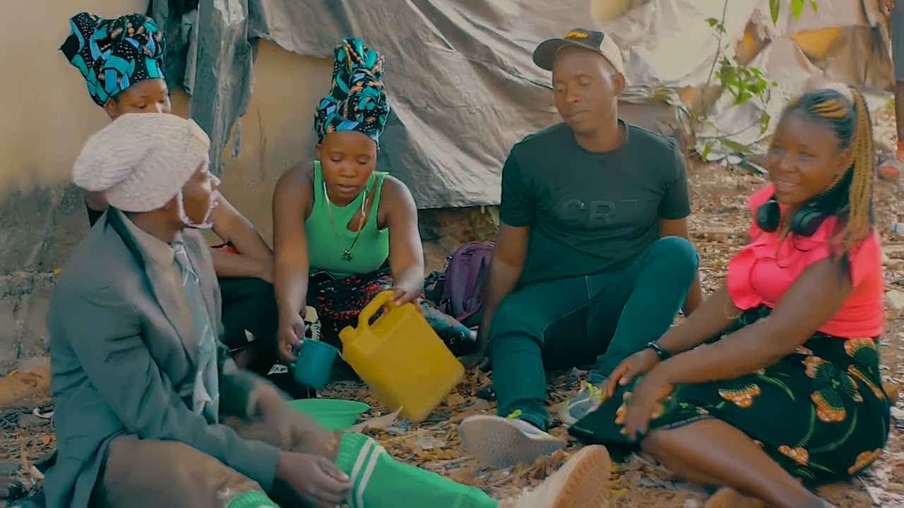 Tio das tias ft black swe-- Andivati no njara. Vídeo Official 