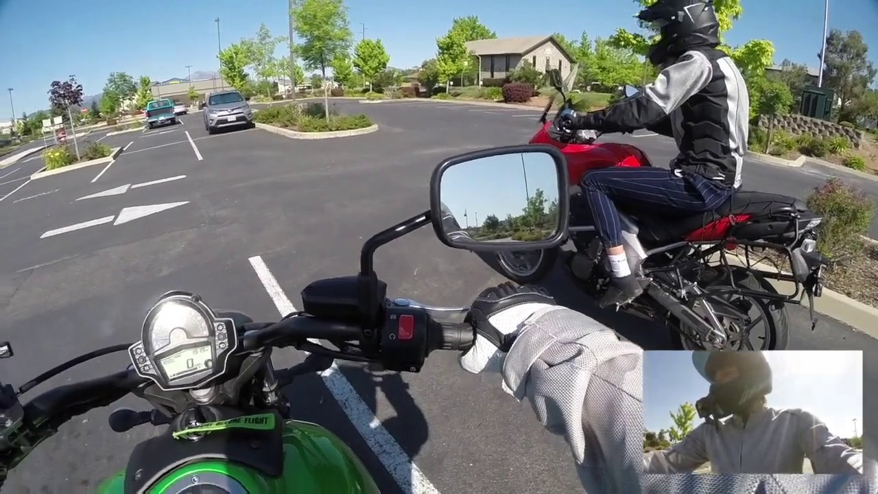 Kawasaki Vulcan S : Riding up a mountain road