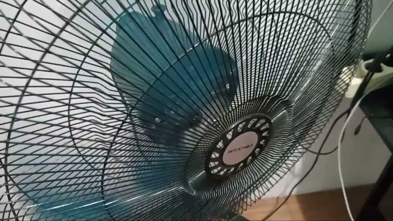 Mitochiba Stand fan