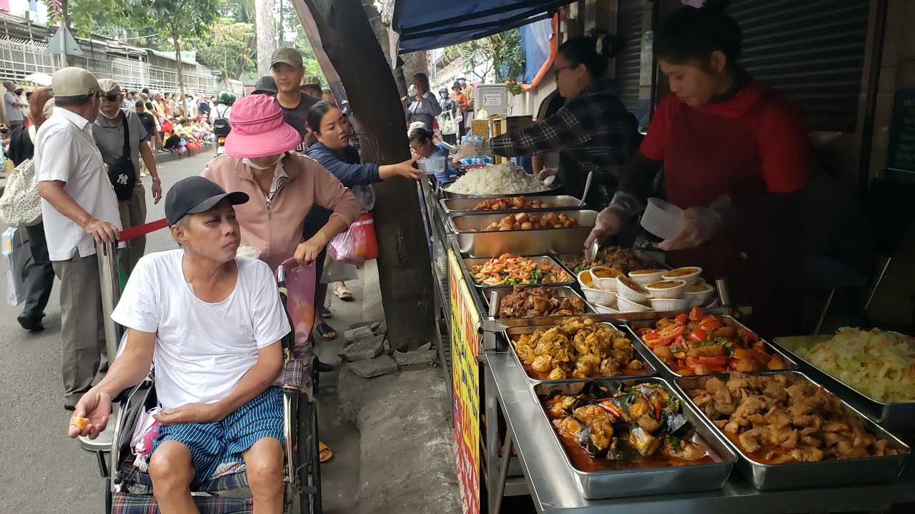 SÀI GÒN NGÀY NAY đang phát trực tiếp!