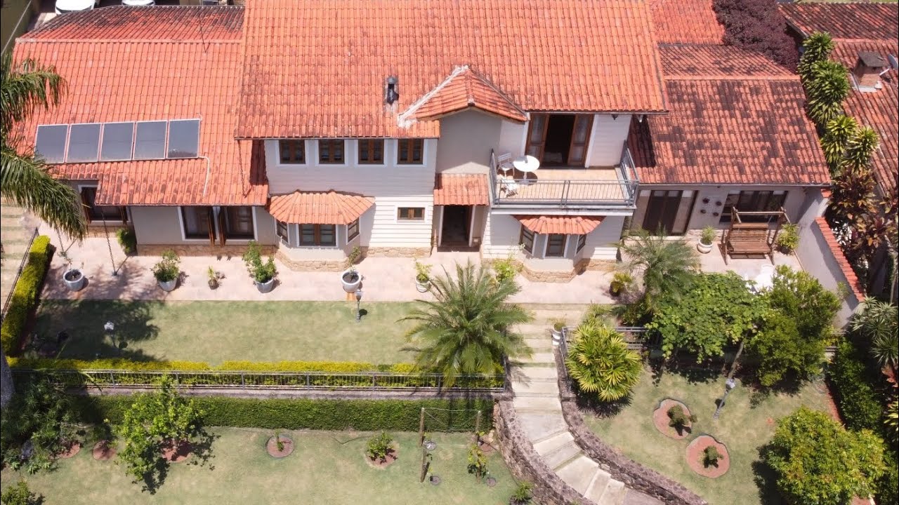 UMA BELA PROPRIEDADE EM CONDOM&Iacute;NIO-ATIBAIA-SP// CA01787