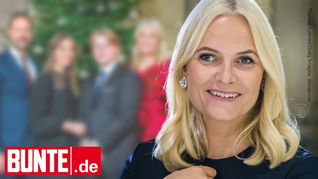 Mette-Marit von Norwegen – Schulterpolster&florales Batikmuster: Ihr Weihnachtslook ist (be)sinnlich