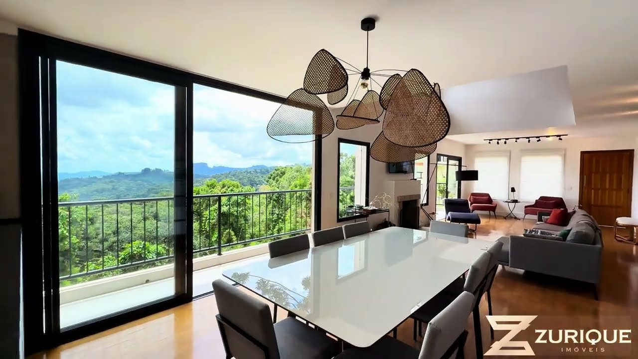 🌲CASA COM VISTA EXUBERANTE - ALTO DA BOA VISTA - CAMPOS DO JORDÃO/SP - R$2.980.000,00
