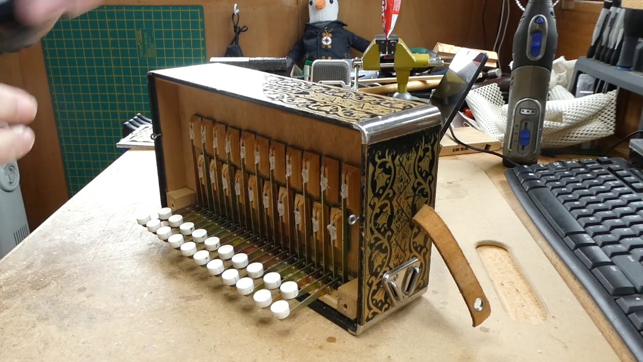 Hot Rod a Hohner Episode 3 - Restrict Treble Action