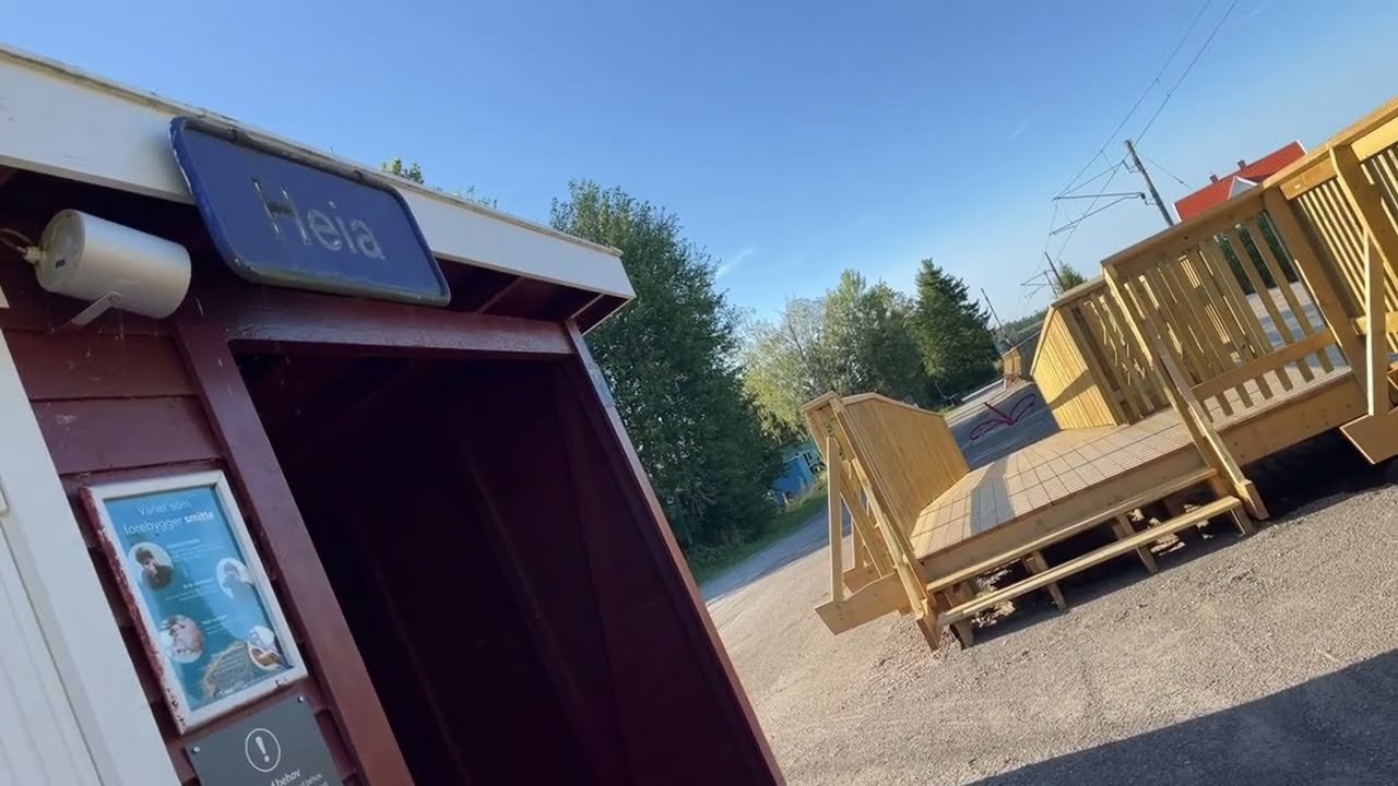 Random Railroad crossing Live 63 (Part 1) (technical difficulties)(will we see any trains tonight…?)